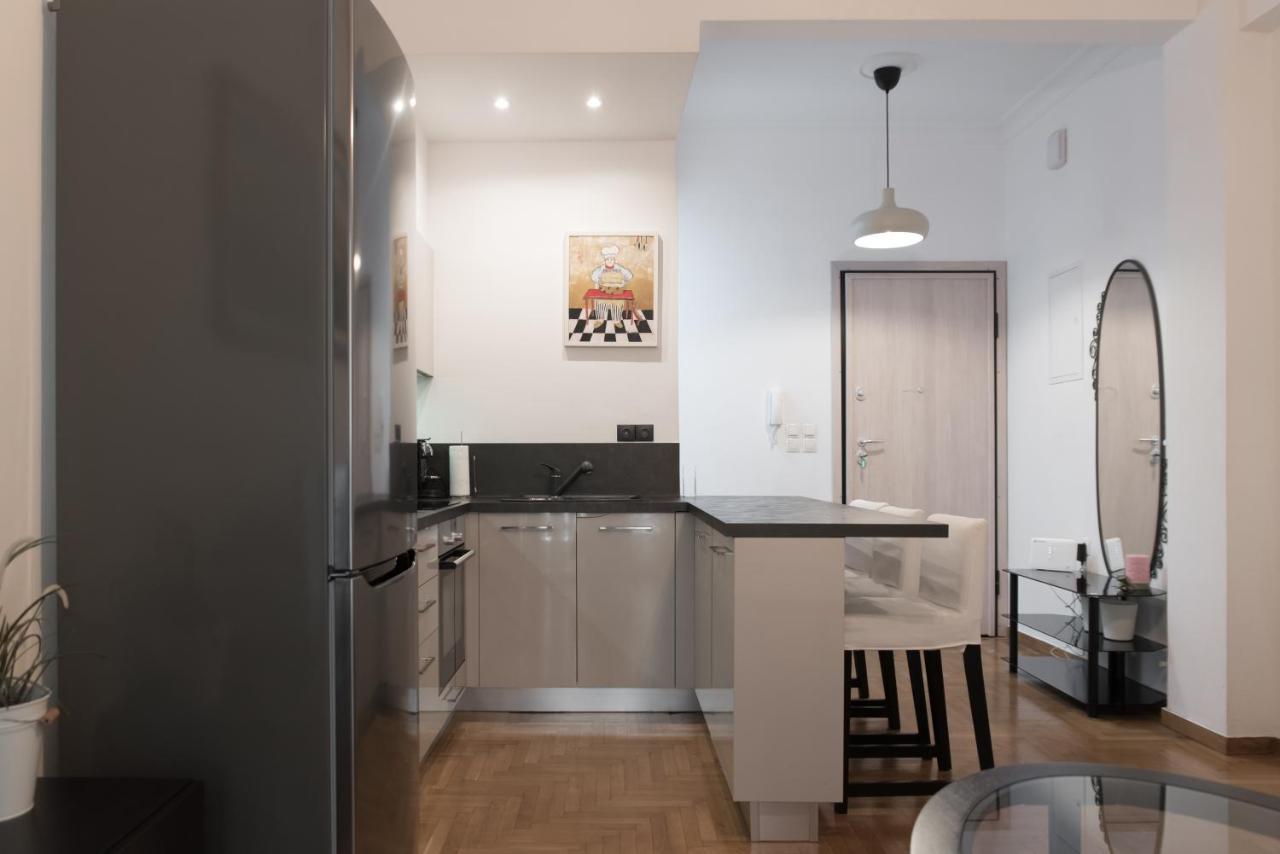 Amazing Apartment 2 Min To Acropolis เอเธนส์ ภายนอก รูปภาพ