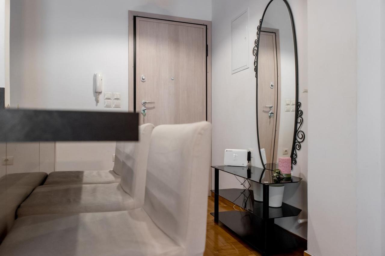 Amazing Apartment 2 Min To Acropolis เอเธนส์ ภายนอก รูปภาพ